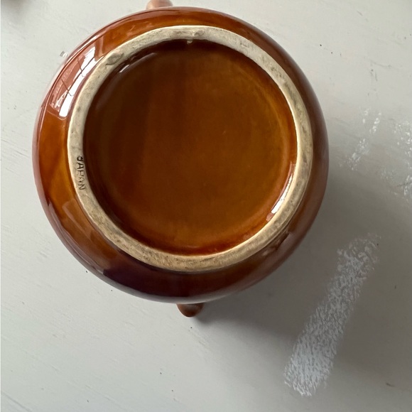 Vintage Ceramic Teapot - Picture 5 of 11